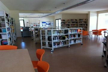 Biblioteca Comunale 'maestro Alberto Manzi'